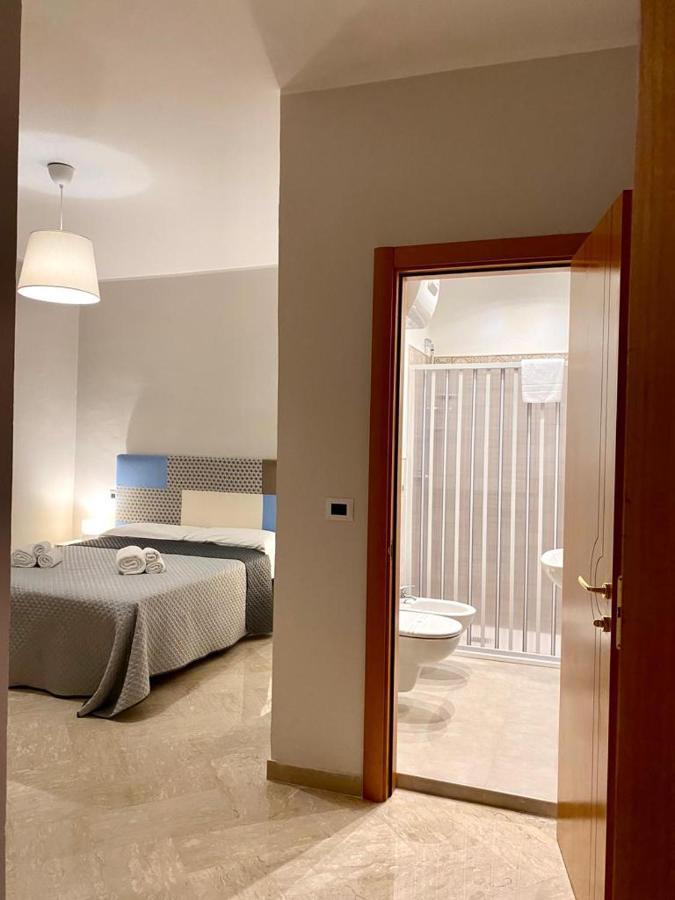 Ginevra Rooms Bari Esterno foto