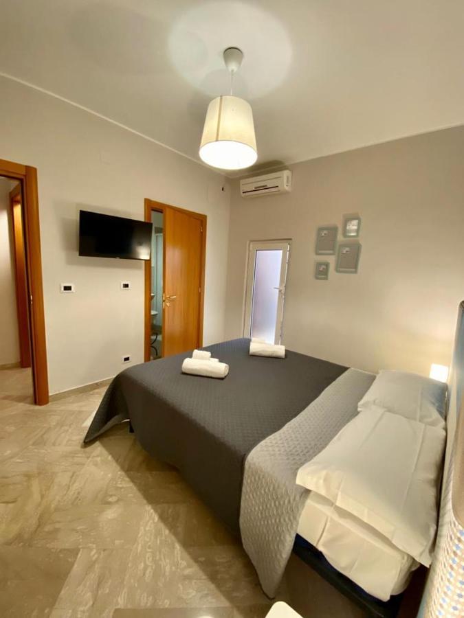 Ginevra Rooms Bari Esterno foto